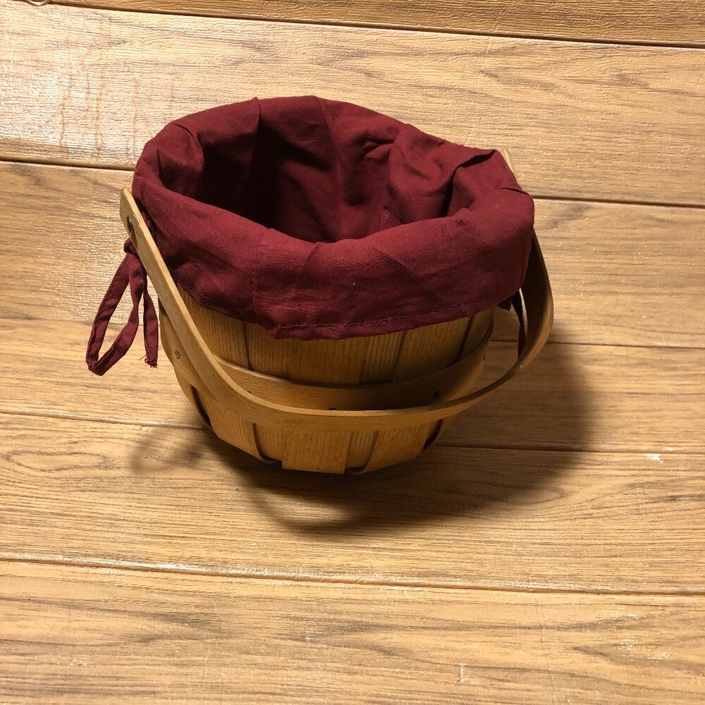 Vintage Peterboro handcrafted round basket with  handle, red merlot liner